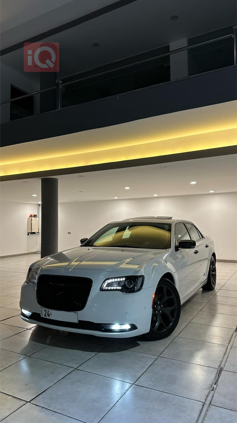 كرايسلر 300